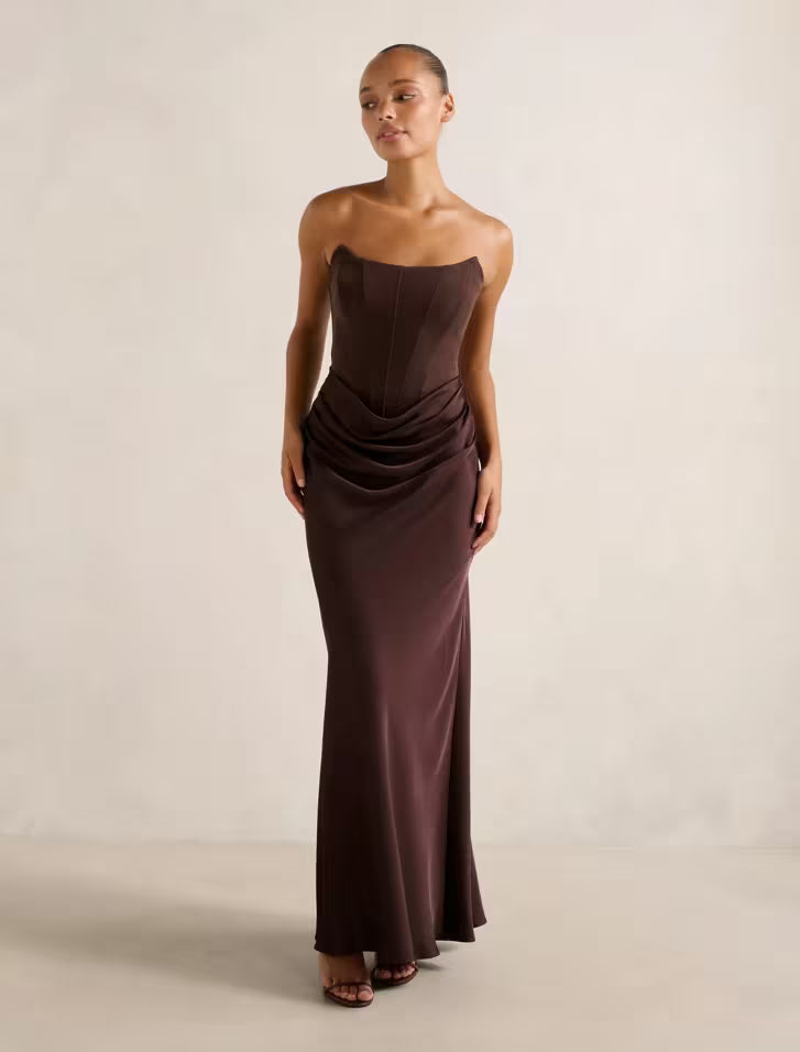 Isra Drape Maxi in Dark Chocolate - Forever New