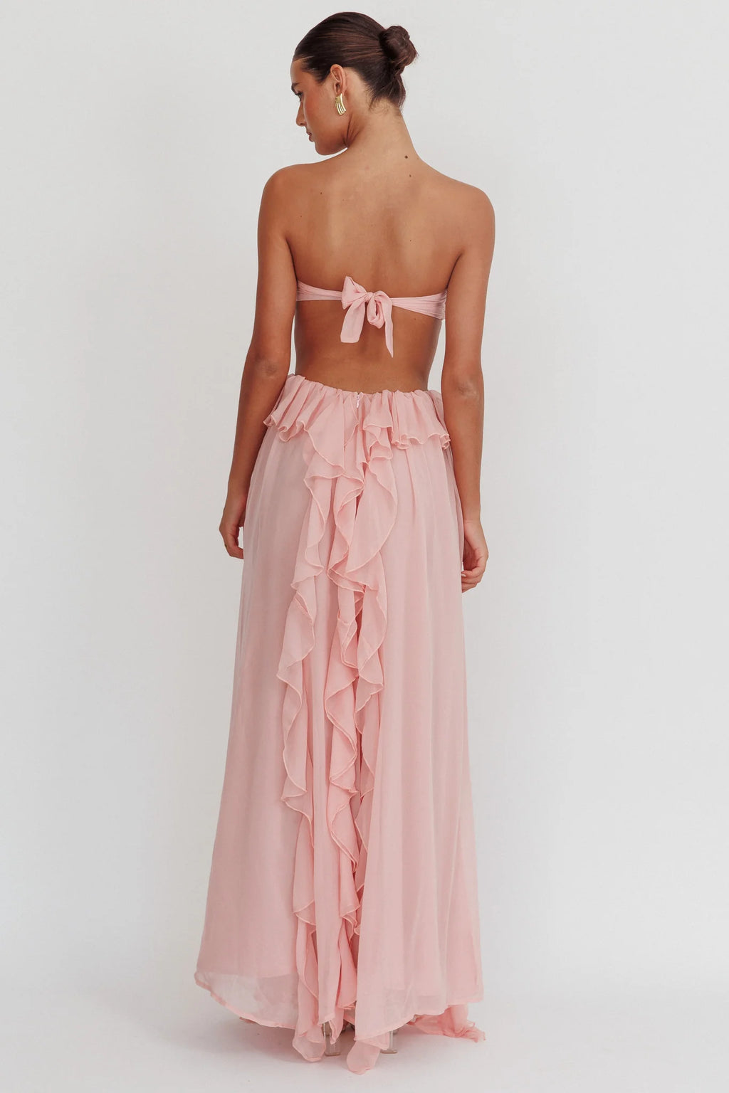 Santiago Cut-Out Ruffle Maxi in Blush - Selfie Leslie